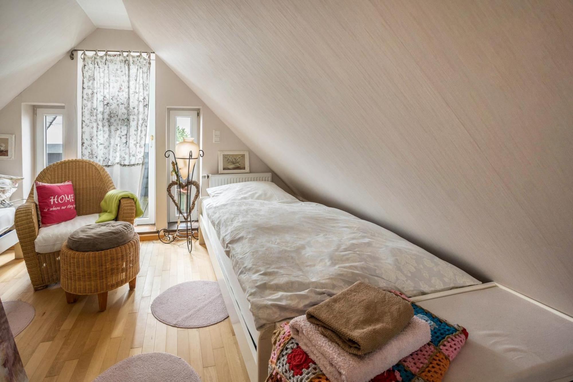 Die Kleine Oase 3 Im Wohnhaus Stuhr Exteriör bild